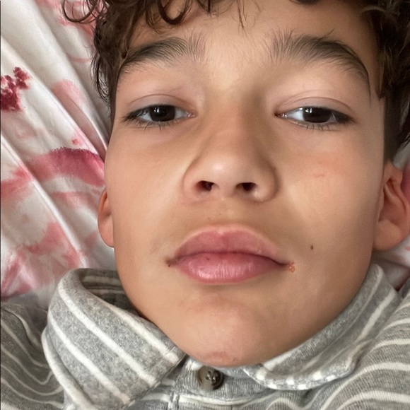 Meet your Posher, Hugo - Picture 1 of 1